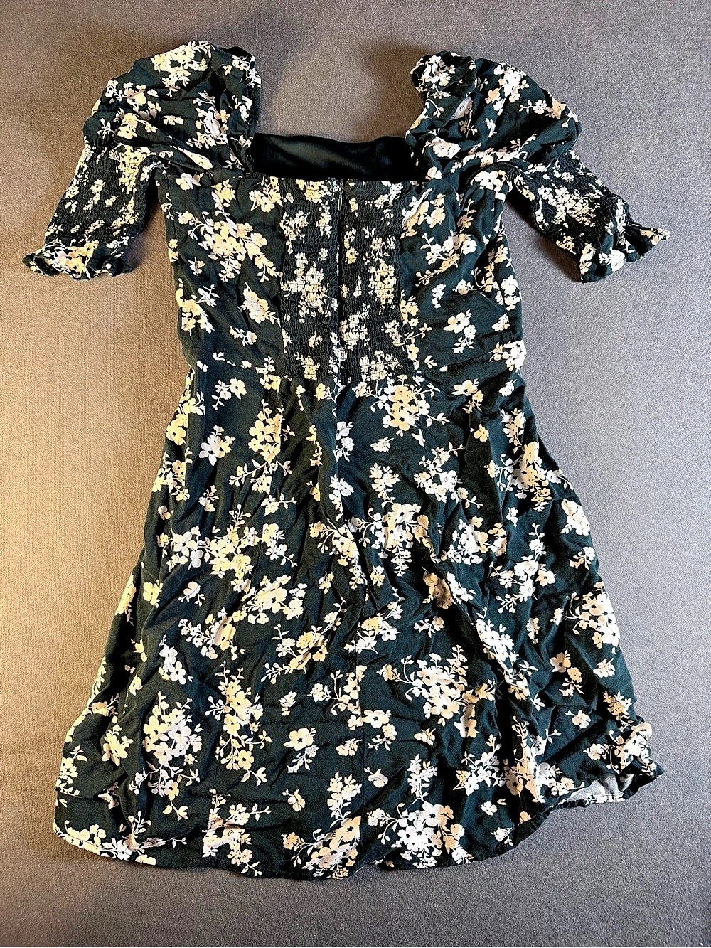 Mimi Chica Floral Mini Dress in Black & Yellow Size Medium Like New